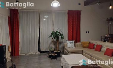 EXCELENTE CASA DE 8 AMBIENTES EN LOTE DE 1000m2- San Bernardo Del Tuyu