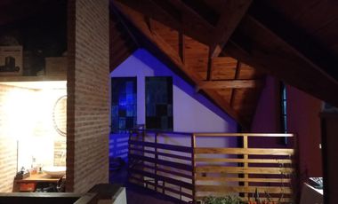 EXCELENTE CASA DE 8 AMBIENTES EN LOTE DE 1000m2- San Bernardo Del Tuyu