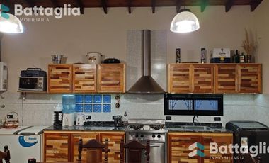 EXCELENTE CASA DE 8 AMBIENTES EN LOTE DE 1000m2- San Bernardo Del Tuyu