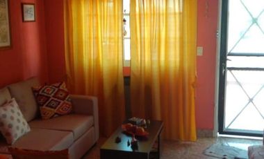 casa en venta Lomas de Zamora ideal dos familias