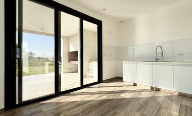 Casa a la venta barrio La Alameda Canning