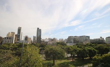 Oficina en Alquiler sobre Av 9 de Julio
