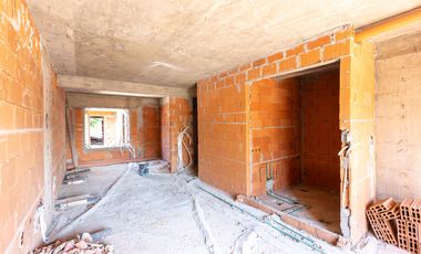 Departamento en venta de 2 amplios ambientes en General San Martin