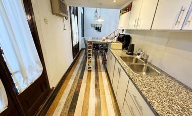 PH a la venta en San Fernando con entrada independiente.