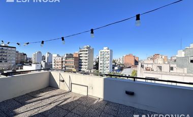 Departamento en venta en Castelar  con terraza privada