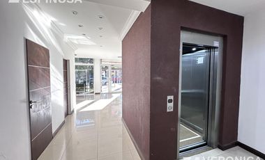 Departamento en venta en Castelar  con terraza privada