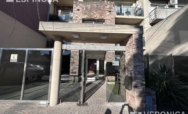 Departamento en venta en Castelar  con terraza privada