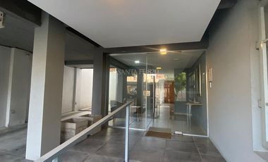 Departamento 3 ambientes en venta en Moron Sur