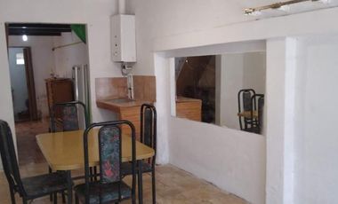 Casa en venta - 5 dormitorios 2 baños - 120mts2 - Junin
