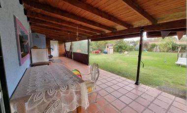 Casa en venta - 4 dormitorios 2 baños - 120mts2  - Exaltación De La Cruz