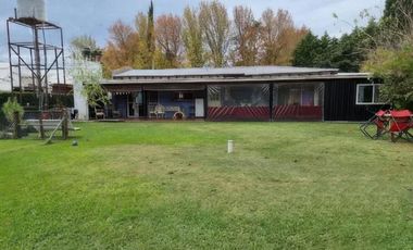 Casa en venta - 4 dormitorios 2 baños - 120mts2  - Exaltación De La Cruz