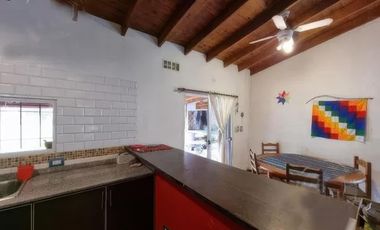 Casa en venta - 4 dormitorios 2 baños - 120mts2  - Exaltación De La Cruz