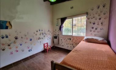 Casa en venta - 4 dormitorios 2 baños - 120mts2  - Exaltación De La Cruz