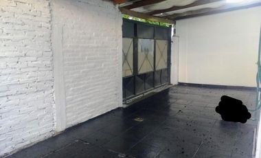 Casa en venta - 4 dormitorios 3 baños - 112mts2 - Glew