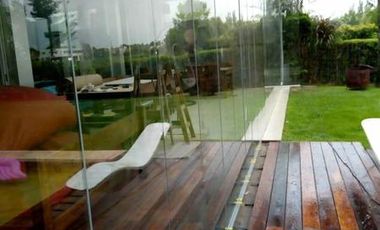 CALIDAD PREMIUM AL MEJOR ESPEJO DE AGUA