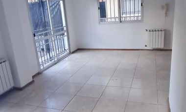 EXCLUSIVO TRIPLEX PILETA SUM