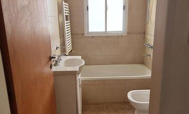 EXCLUSIVO TRIPLEX PILETA SUM