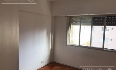 Departamento en venta , 4 ambientes en Quilmes centro, con cochera