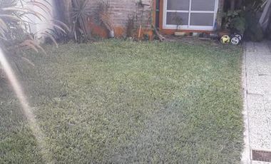 EXCELENTE PH DE 4 DORMITORIOS Y 2 BAÑOS. TURDERA