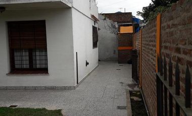 EXCELENTE PH DE 4 DORMITORIOS Y 2 BAÑOS. TURDERA