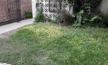 EXCELENTE PH DE 4 DORMITORIOS Y 2 BAÑOS. TURDERA