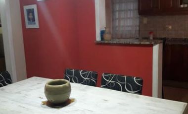 EXCELENTE PH DE 4 DORMITORIOS Y 2 BAÑOS. TURDERA