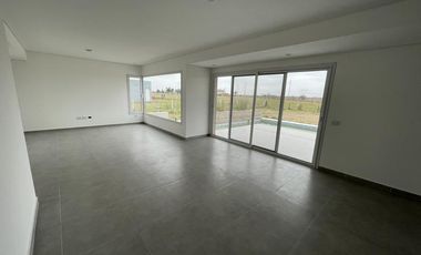 Casa en Venta Barrio Santa Rita Canning