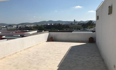 Casa en Lomas de Angelópolis