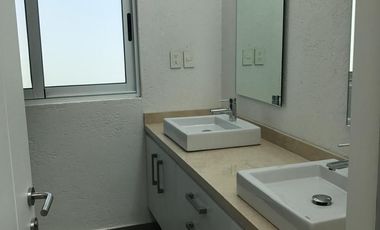 Casa en Lomas de Angelópolis