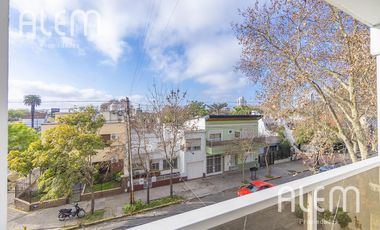 Departamento de 3 dormitorios en venta en  Lomas