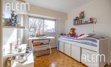 Departamento de 3 dormitorios en venta en  Lomas