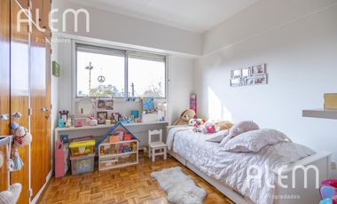Departamento de 3 dormitorios en venta en  Lomas