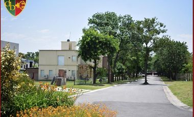 Lote en barrio privado Brisas de Adrogue