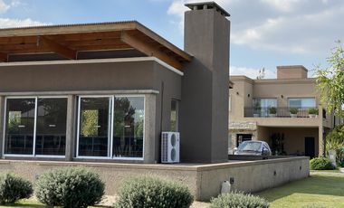 Lote en barrio privado Brisas de Adrogue