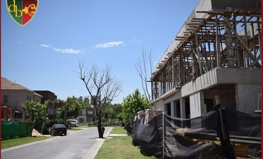 Lote en barrio privado Brisas de Adrogue