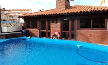 Departamento en venta - 3 habitaciones 2 baños - 121mts2 - Villa Gesell
