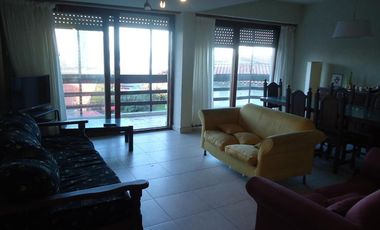 Departamento en venta - 3 habitaciones 2 baños - 121mts2 - Villa Gesell