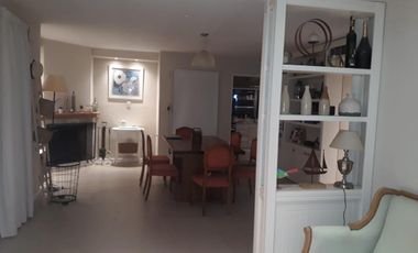 Casa en venta - 3 dormitorios 2 baños - 200mts2 - Azul