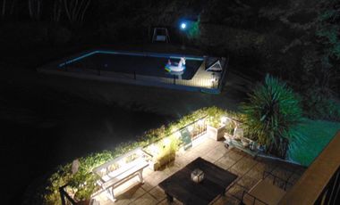 Casa en venta - 3 dormitorios 2 baños - 200mts2 - Azul
