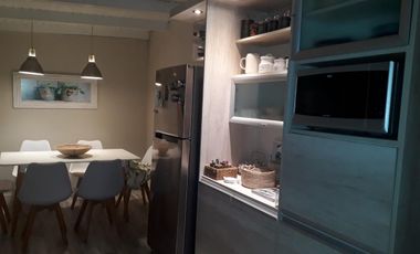 Casa en venta - 3 dormitorios 2 baños - 200mts2 - Azul