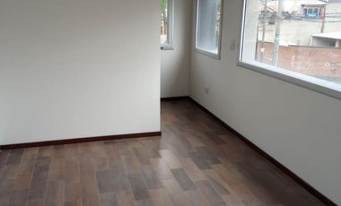 Hermoso Triplex en Villa Ballester