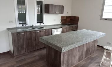Hermoso Triplex en Villa Ballester