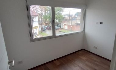Hermoso Triplex en Villa Ballester