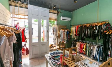 2 Locales en Pilar