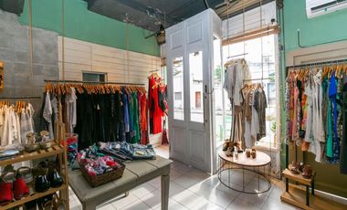 2 Locales en Pilar