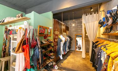 2 Locales en Pilar