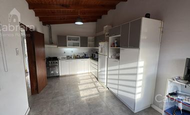 Venta de Casa 4 dormitorios en Berisso