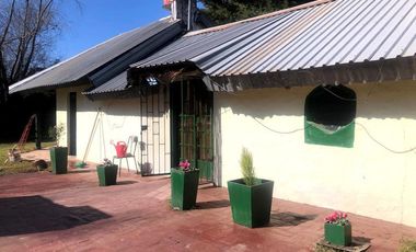 Quinta en venta - 4 Dormitorios 3 Baños - 160 mts2 - 9 De Julio