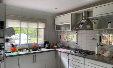 Casa en venta en San Isidro Labrador.