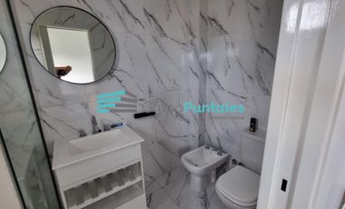 Casa en Barrio Lagos de Canning con 5 Dormitorios y piscina con venecitas